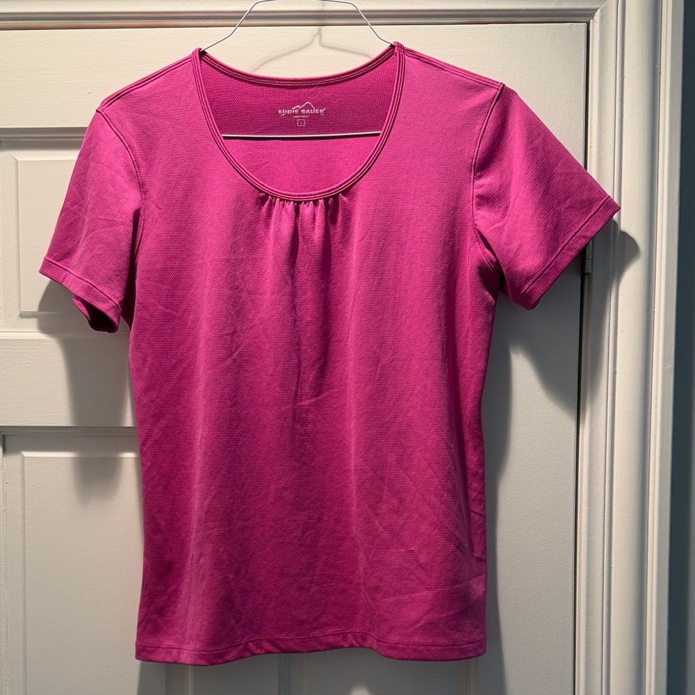 Eddie Bauer Fuchsia Short Sleeve Tee